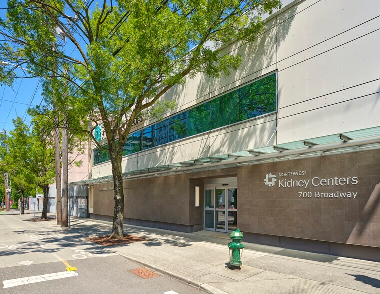 More Photos Of 700 Broadway, Seattle Medical For Lease