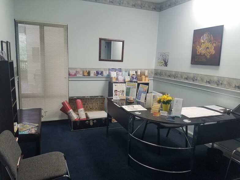 More Photos Of 9200 Bonita Beach Rd, Bonita Springs Coworking Space