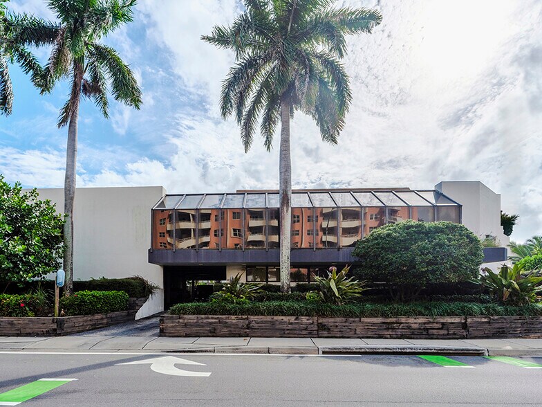 More Photos Of 3200 NE 14th Street Cswy, Pompano Beach Office For Sale