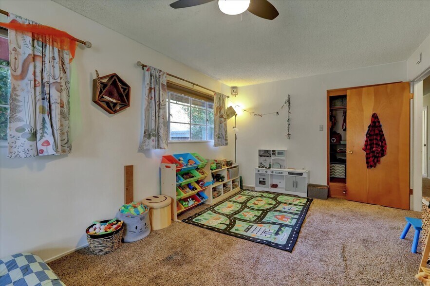 More Photos Of 14724 N Bloomfield Rd, Nevada City Flex For Sale