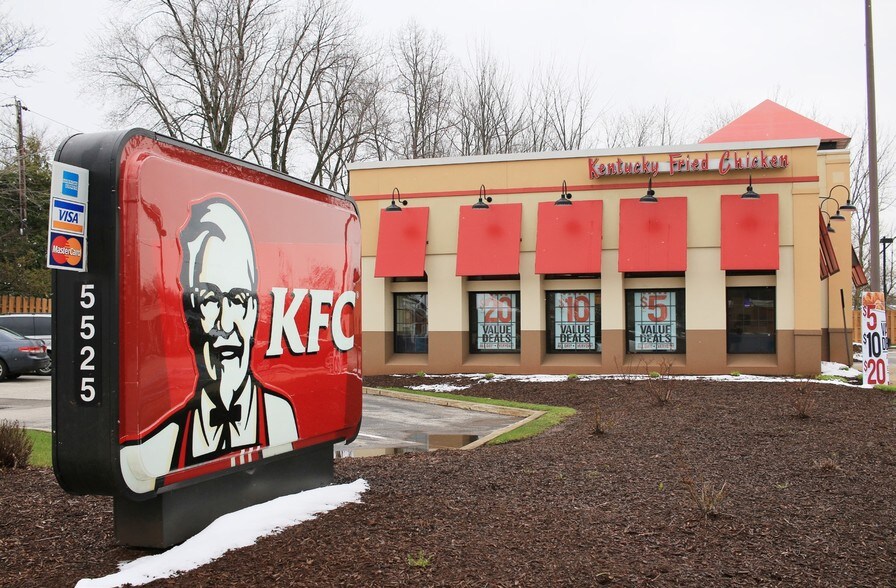 More Photos Of 5525 Royalton Rd, North Royalton Fast Food For Lease