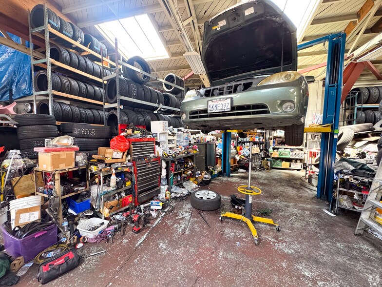 More Photos Of 1672 E 14th St, San Leandro Auto Repair For Sale