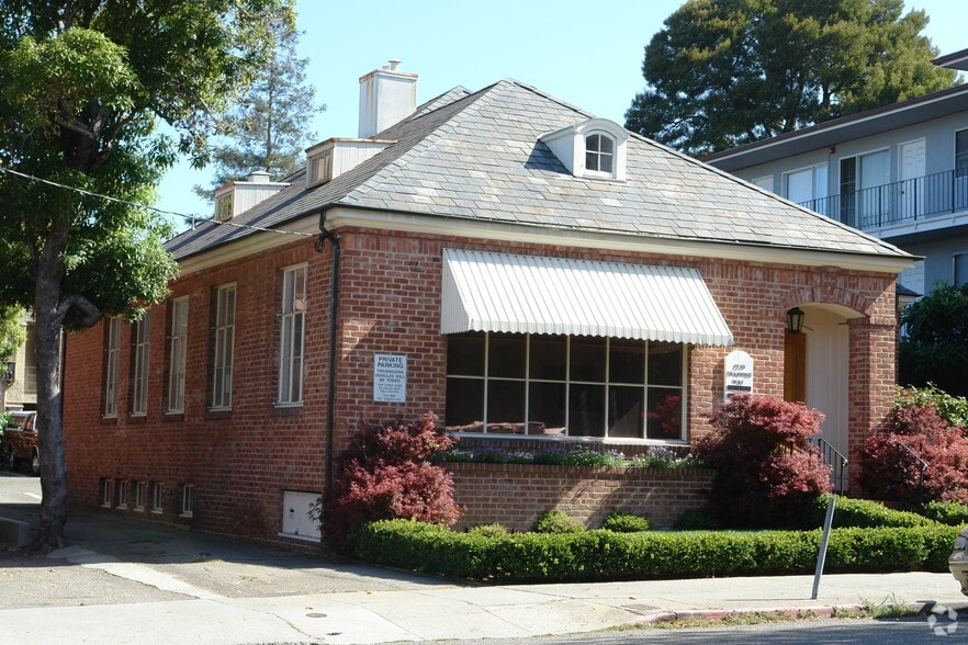 Primary Photo Of 2235 Channing Way, Berkeley Medical For Lease