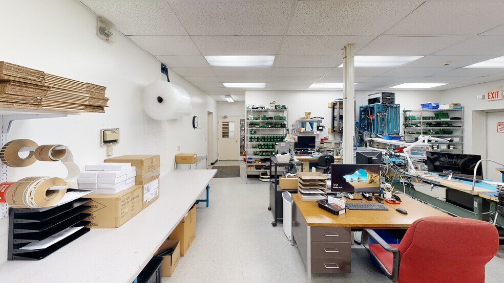 More Photos Of 185 Ainsley Dr, Syracuse Manufacturing For Lease