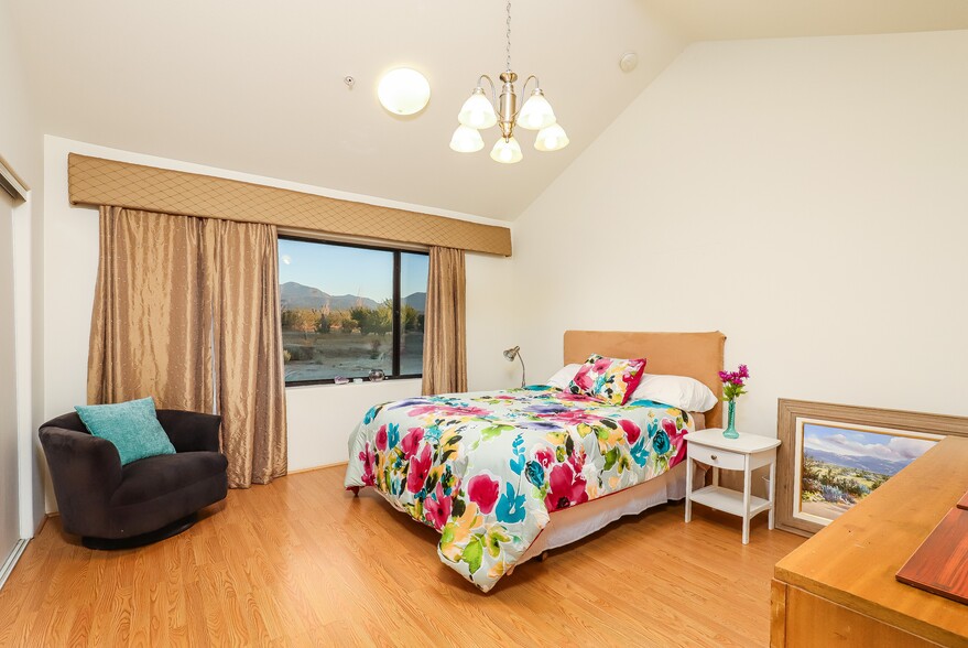 More Photos Of 34810 largo vista rd, Llano Airport For Sale