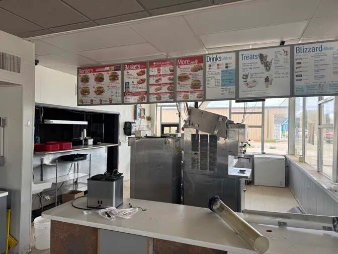 More Photos Of 801 E Park Ave, Hereford Fast Food For Sale