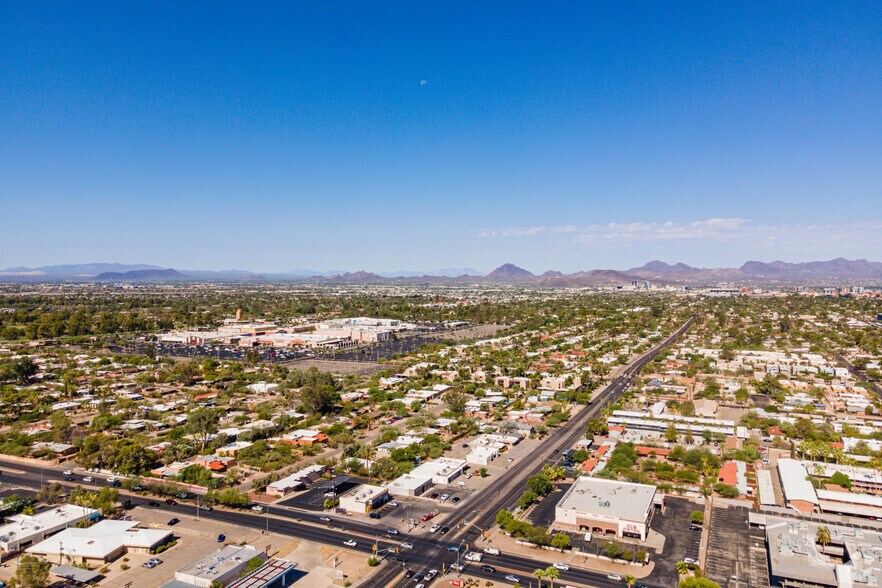 More Photos Of 3840 E 5th St, Tucson Storefront For Lease