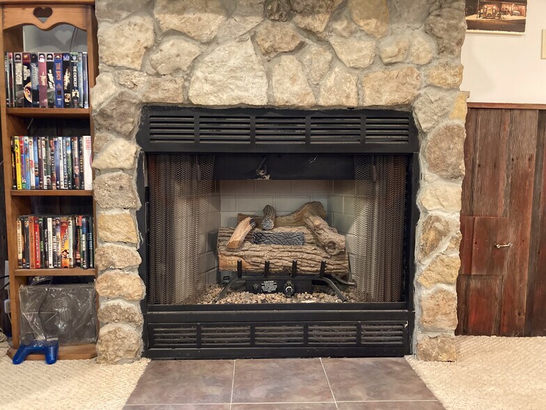 More Photos Of 22413 Highway C, Lawson Specialty For Sale