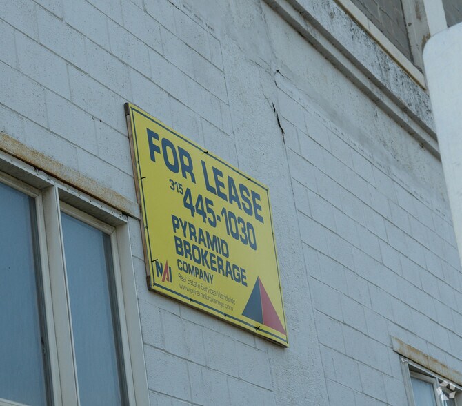 More Photos Of 200 S Geddes St, Syracuse Warehouse For Lease