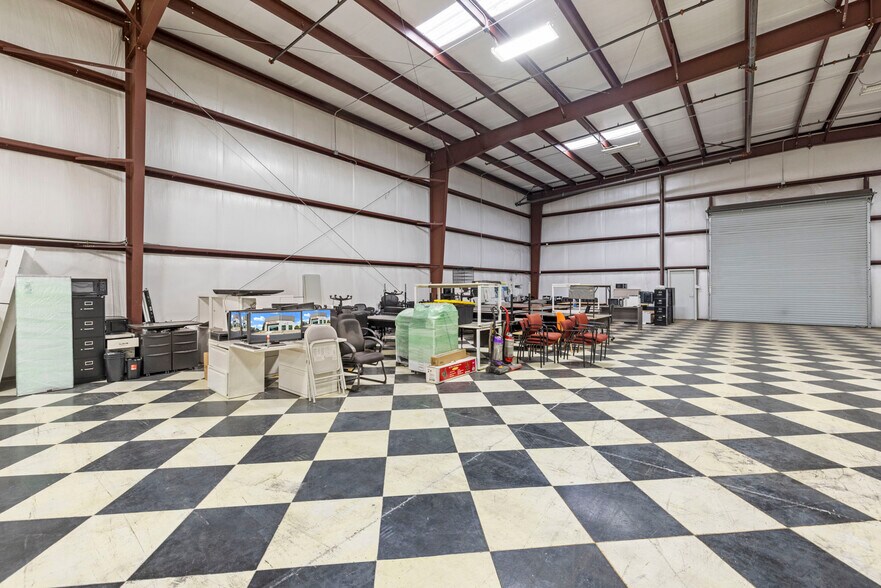 More Photos Of 401 Glass Ln, Modesto Warehouse For Sale