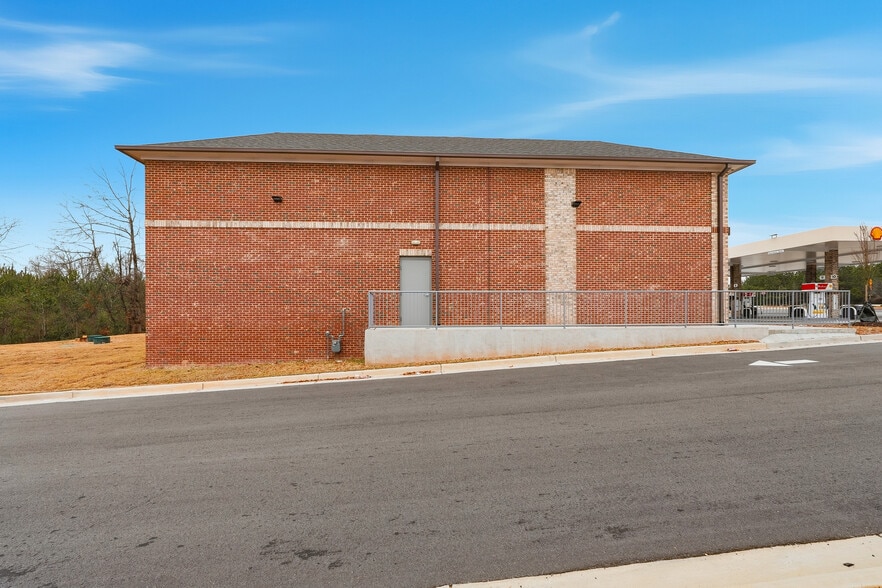 More Photos Of 1255 New Hope Rd, Lawrenceville General Retail For Lease