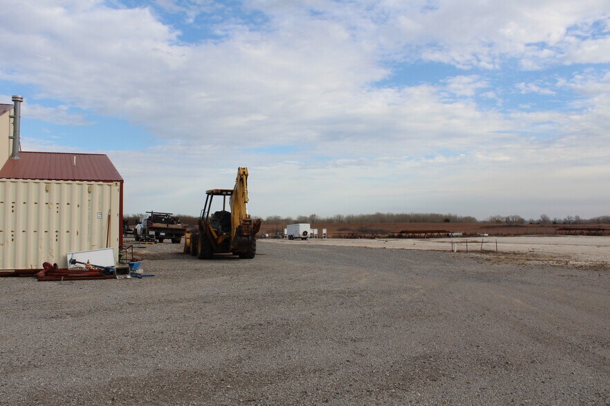 More Photos Of 205659 E County Rd, Woodward Industrial For Sale