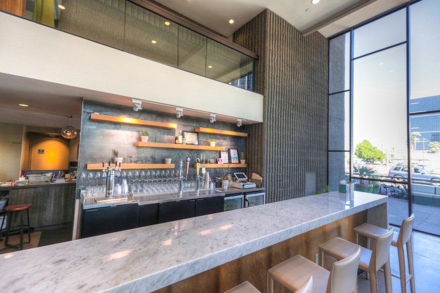 More Photos Of 2828 N Central Ave, Phoenix Loft Creative Space For Sale