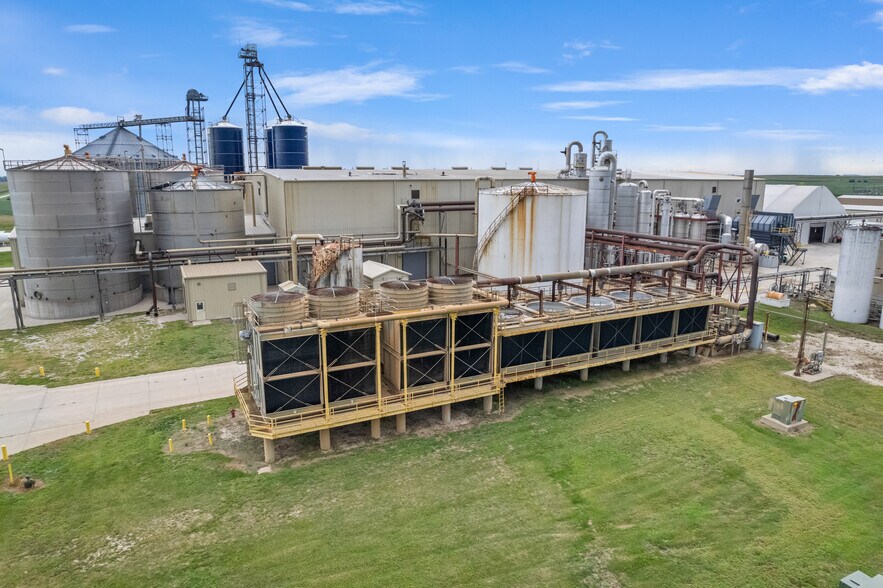 More Photos Of 6059 159th St, Galva Food Processing For Sale