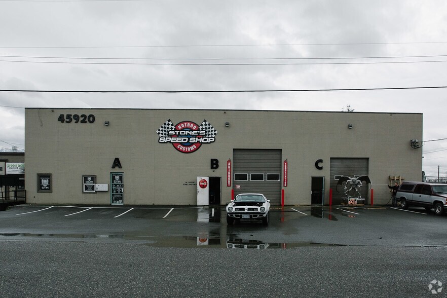 More Photos Of 45920 Rowat Ave, Chilliwack Industrial For Sale