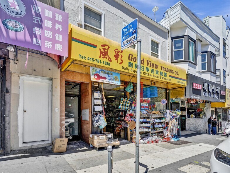 Primary Photo Of 678 Broadway, San Francisco Storefront Retail Residential For Lease