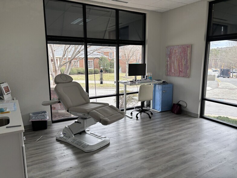 More Photos Of 301 Kildaire Rd, Chapel Hill Medical For Sale