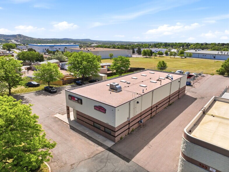 More Photos Of 949 Elkton Dr, Colorado Springs Warehouse For Lease