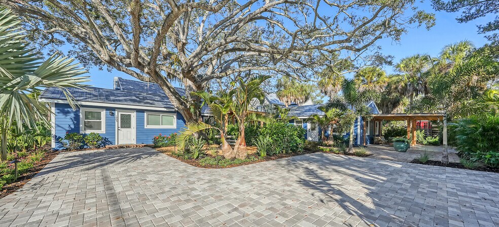 More Photos Of 1901 & 1905 Morrill St, Sarasota Apartments For Sale