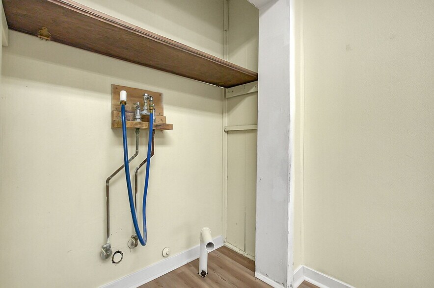 More Photos Of 1805 Columbus Rd, Granville Daycare Center For Sale