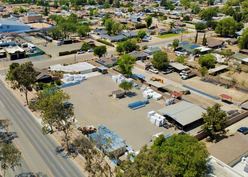 More Photos Of 791 6th St, Norco Specialty For Sale