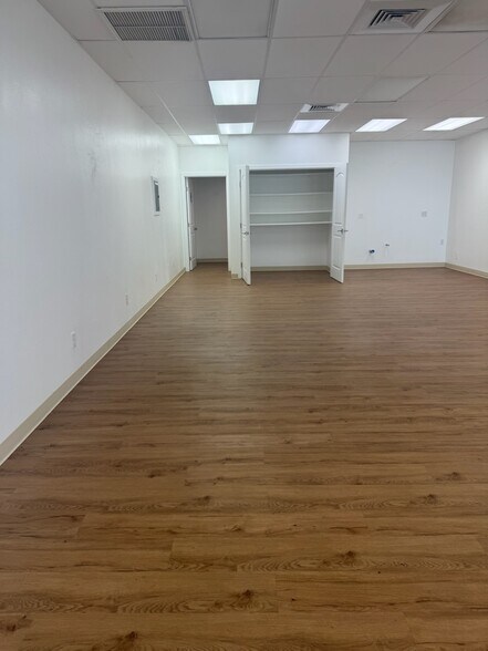 More Photos Of 418-A Kuulei Rd, Kailua Freestanding For Lease