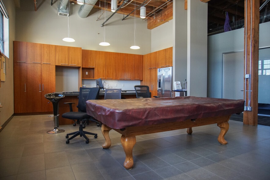 More Photos Of 1950-2190 Cesar Chavez, San Francisco Warehouse For Lease