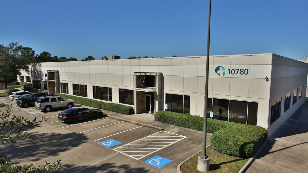 Primary Photo Of 10780-10798 Kempwood Dr, Houston Unknown For Lease