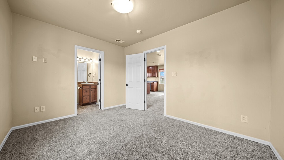 More Photos Of 421 Aspen Ave, Fruita Storefront Retail Residential For Sale
