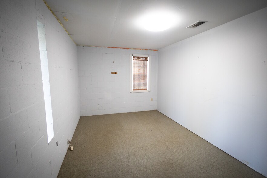 More Photos Of 9100 FM 2109, Huntington Religious Facility For Sale