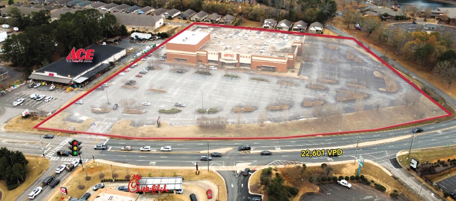 More Photos Of 2111 E University Dr, Auburn Movie Theatre For Lease