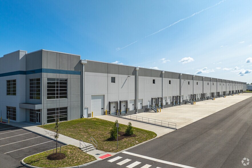 More Photos Of 280 Locke Ave, Woolwich Township Unknown For Lease