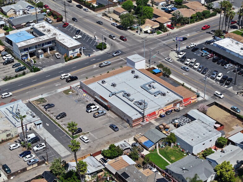 More Photos Of 607 W 9th Ave, Escondido Supermarket For Sale