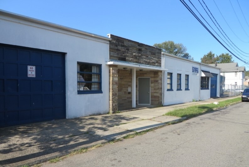 Primary Photo Of 13-23 Steiner Pl, North Plainfield Warehouse For Lease