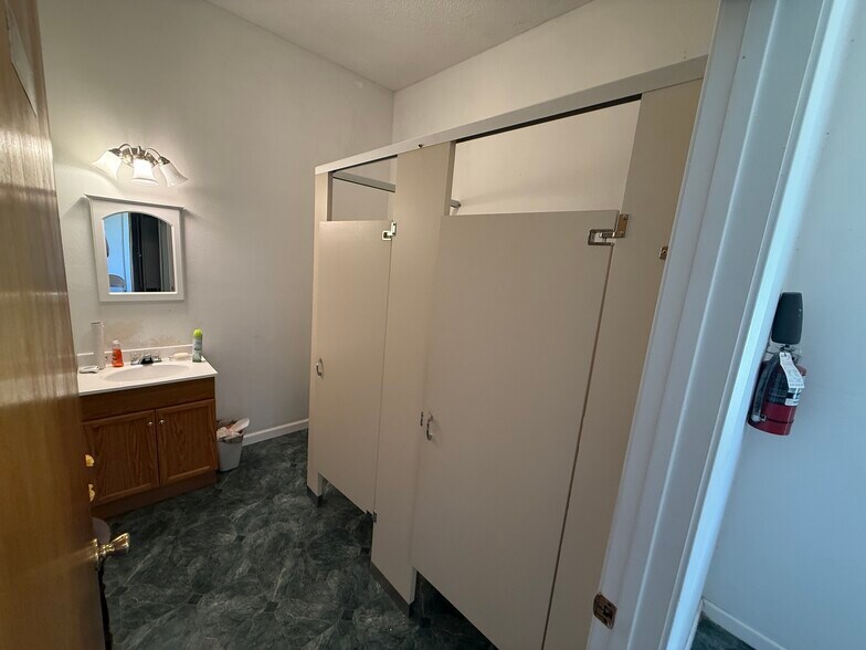 More Photos Of 21844 Martin Luther King Drive, Flomaton Religious Facility For Sale