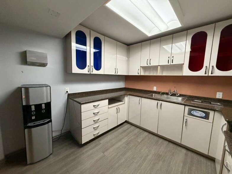 More Photos Of 39 Smith Ave, Mount Kisco Medical For Lease