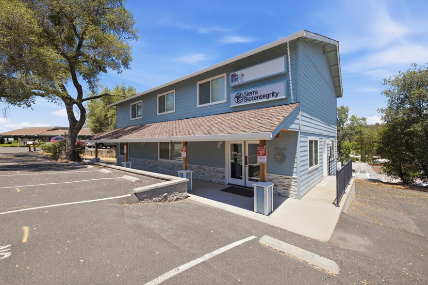 More Photos Of 19468 Village Dr, Sonora Office For Sale