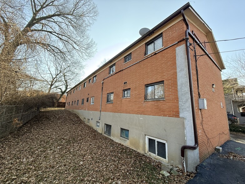 More Photos Of 2535-2537 Lysle Rd, Cincinnati Apartments For Sale