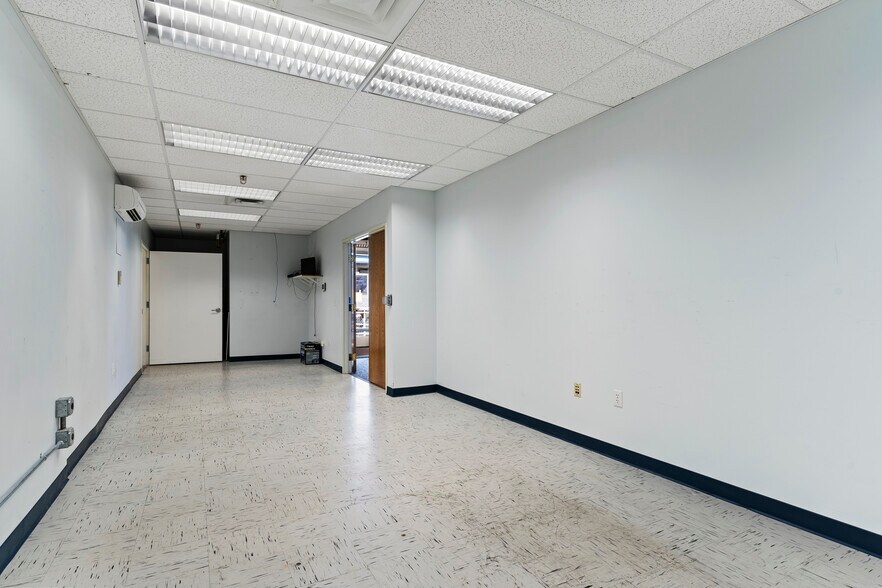 More Photos Of 155 31st St, Ogden Research And Development For Sale