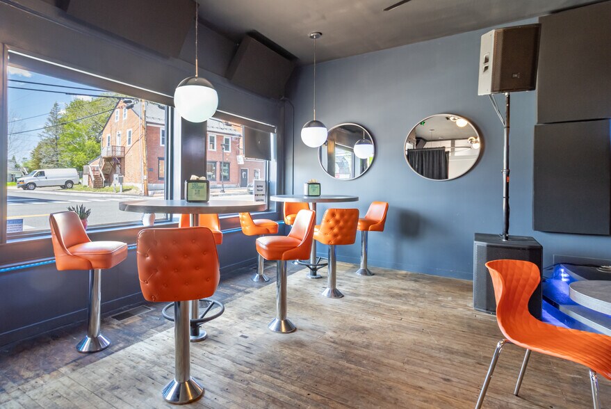 More Photos Of 25-27 E Main St, Searsport Apartments For Sale