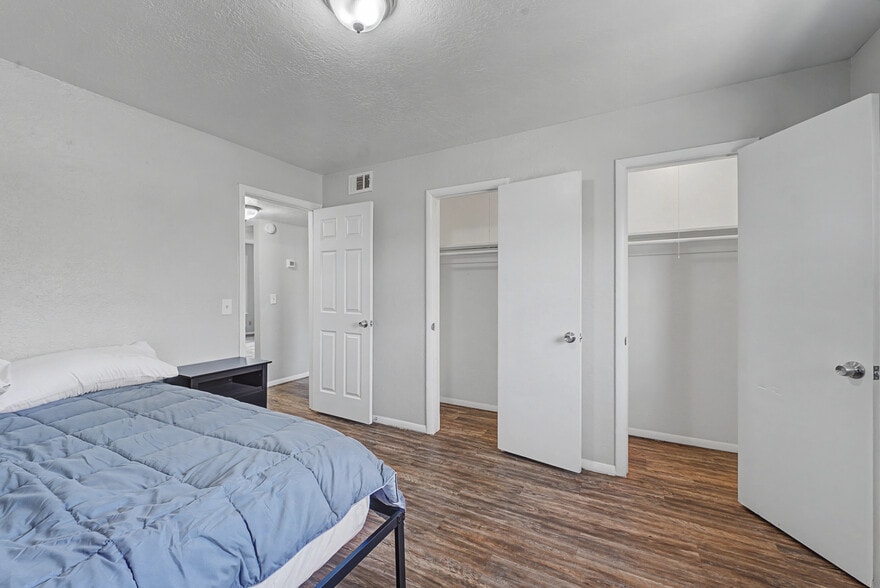 More Photos Of 6330 E 7th St, Tulsa Apartments For Sale