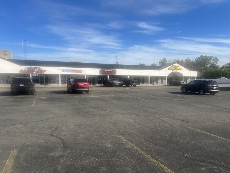 More Photos Of 34204-34244 Van Dyke Ave, Sterling Heights Unknown For Lease