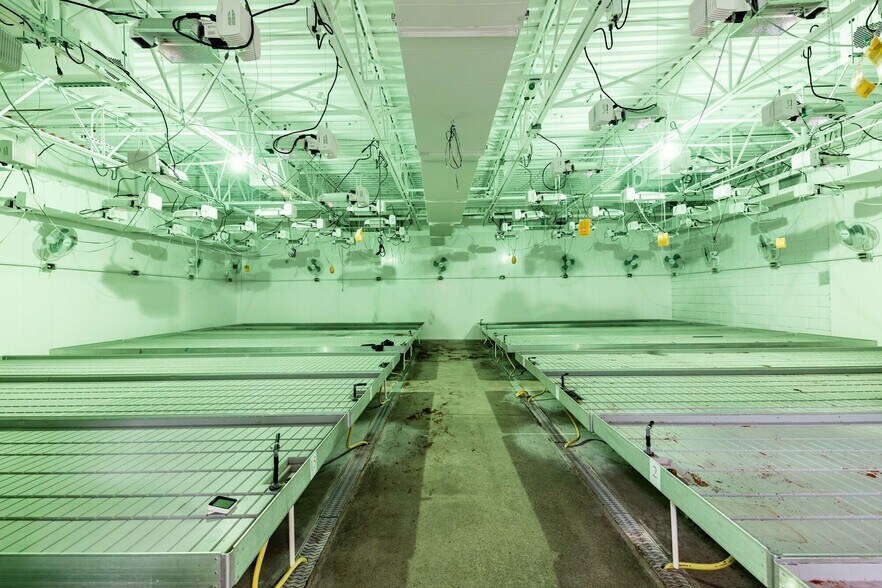 More Photos Of 4505 Oakman Blvd, Detroit Industrial For Sale