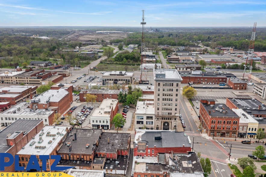 More Photos Of 106 N Park Ave, Warren Storefront Retail Office For Sale