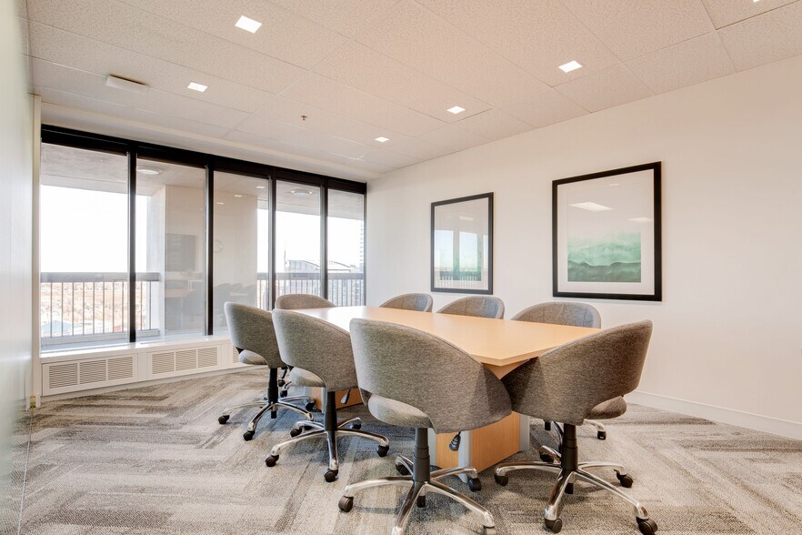 More Photos Of 639 5th Ave SW, Calgary Coworking Space