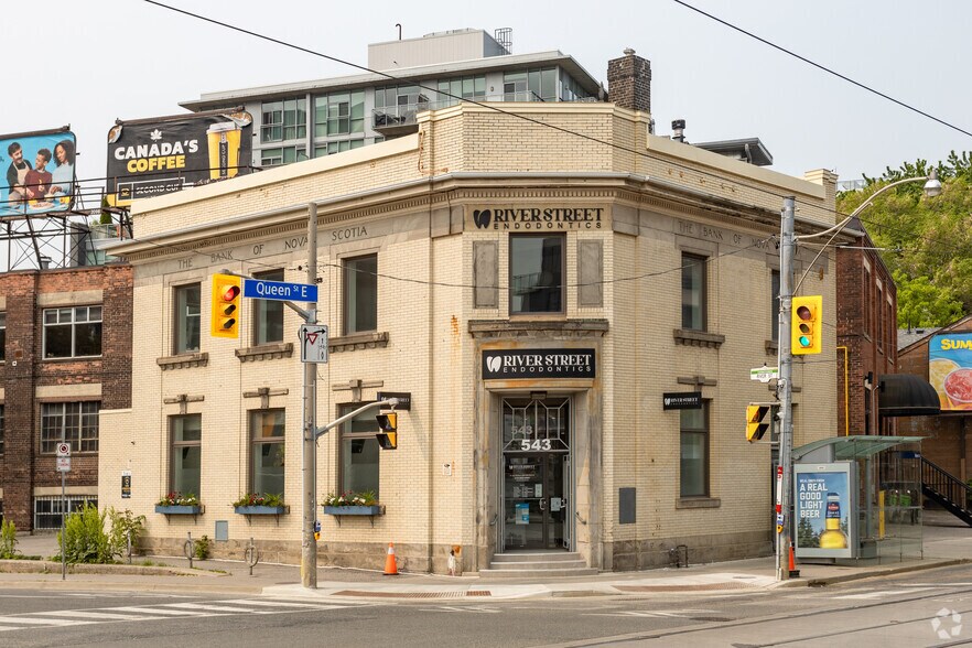 Primary Photo Of 541 Queen St E, Toronto Storefront For Lease