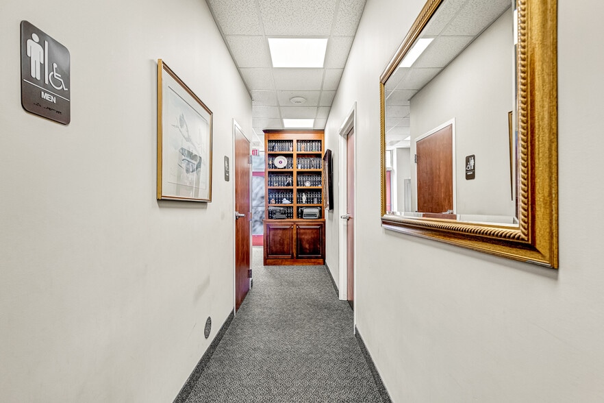 More Photos Of 5368-5380 Twin Hickory Rd, Glen Allen Flex For Sale