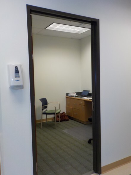 More Photos Of 5700 N Exp 77/83, Brownsville Medical For Lease