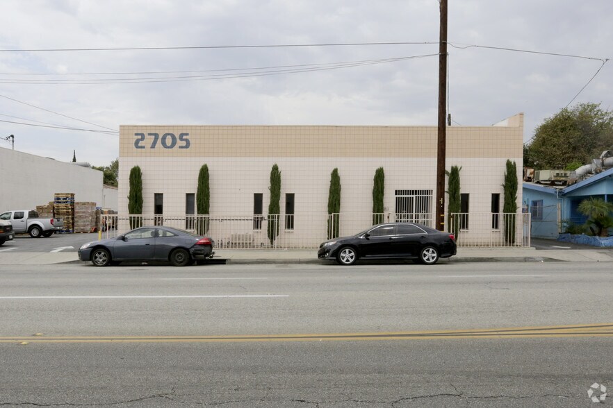 More Photos Of 2705 N Durfee Ave, El Monte Warehouse For Lease