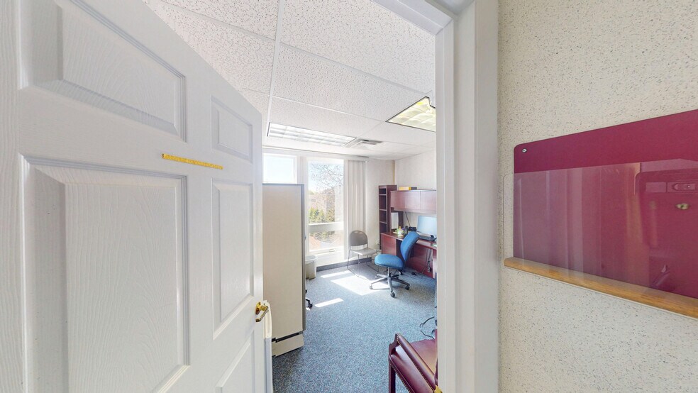 More Photos Of 189 Quincy St, Brockton Medical For Sale